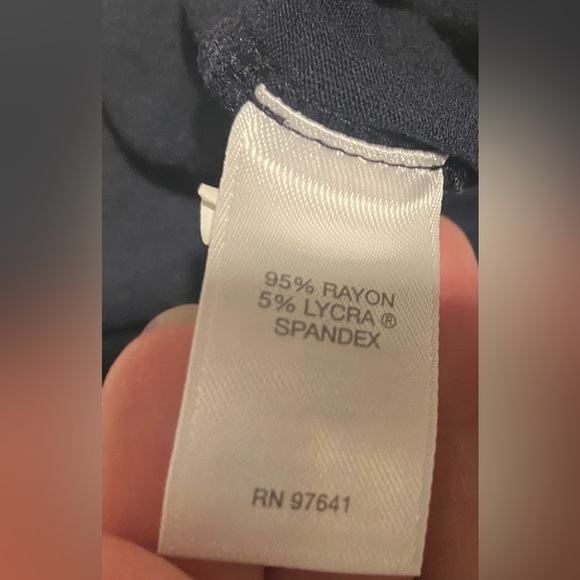 J. Jill WEAREVER COLLECTION
FULL-LEG CROPPED, Navy, XS petite - Picture 6 of 7